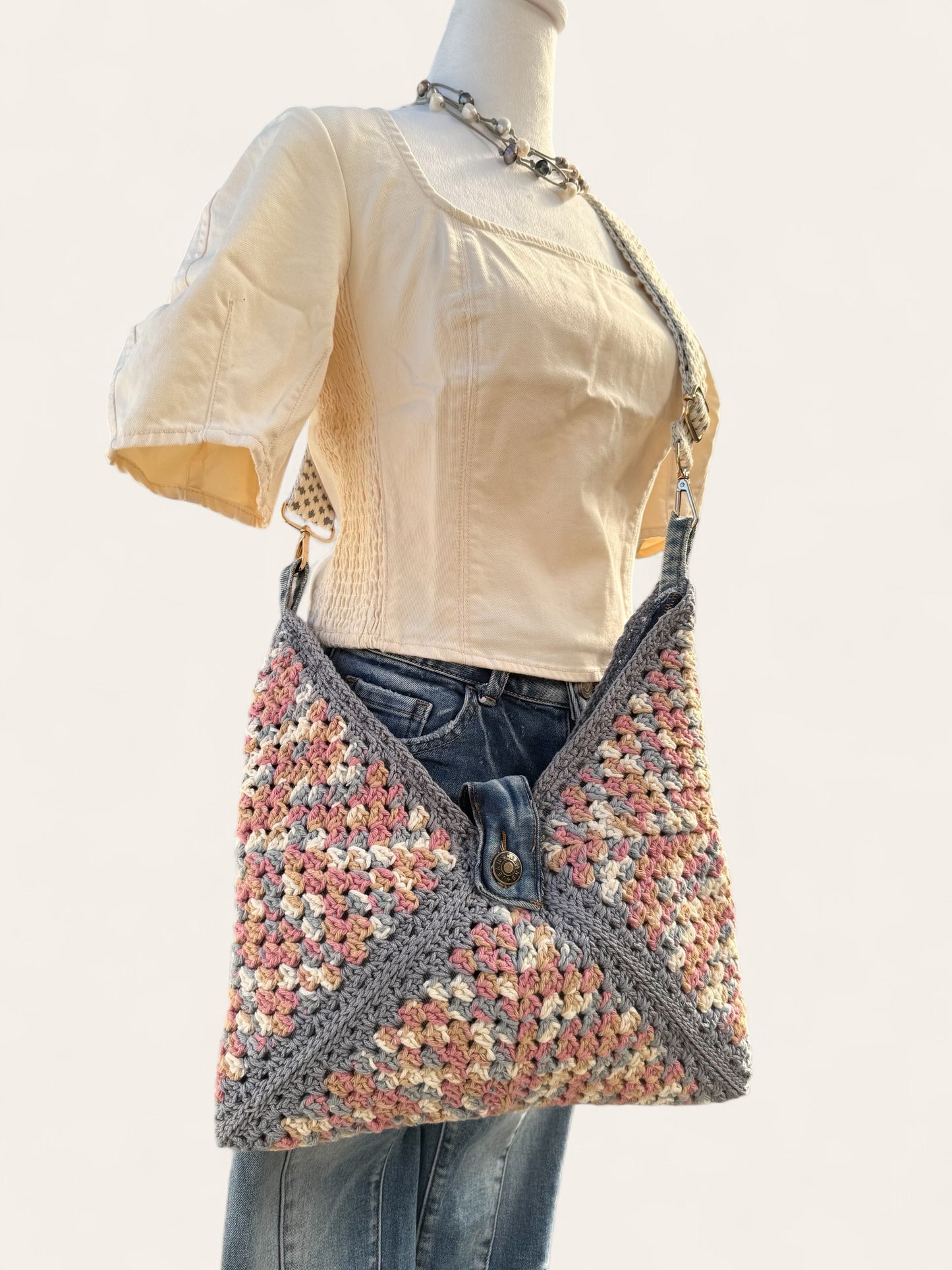 Urban Rose LUNA hand crochet bag