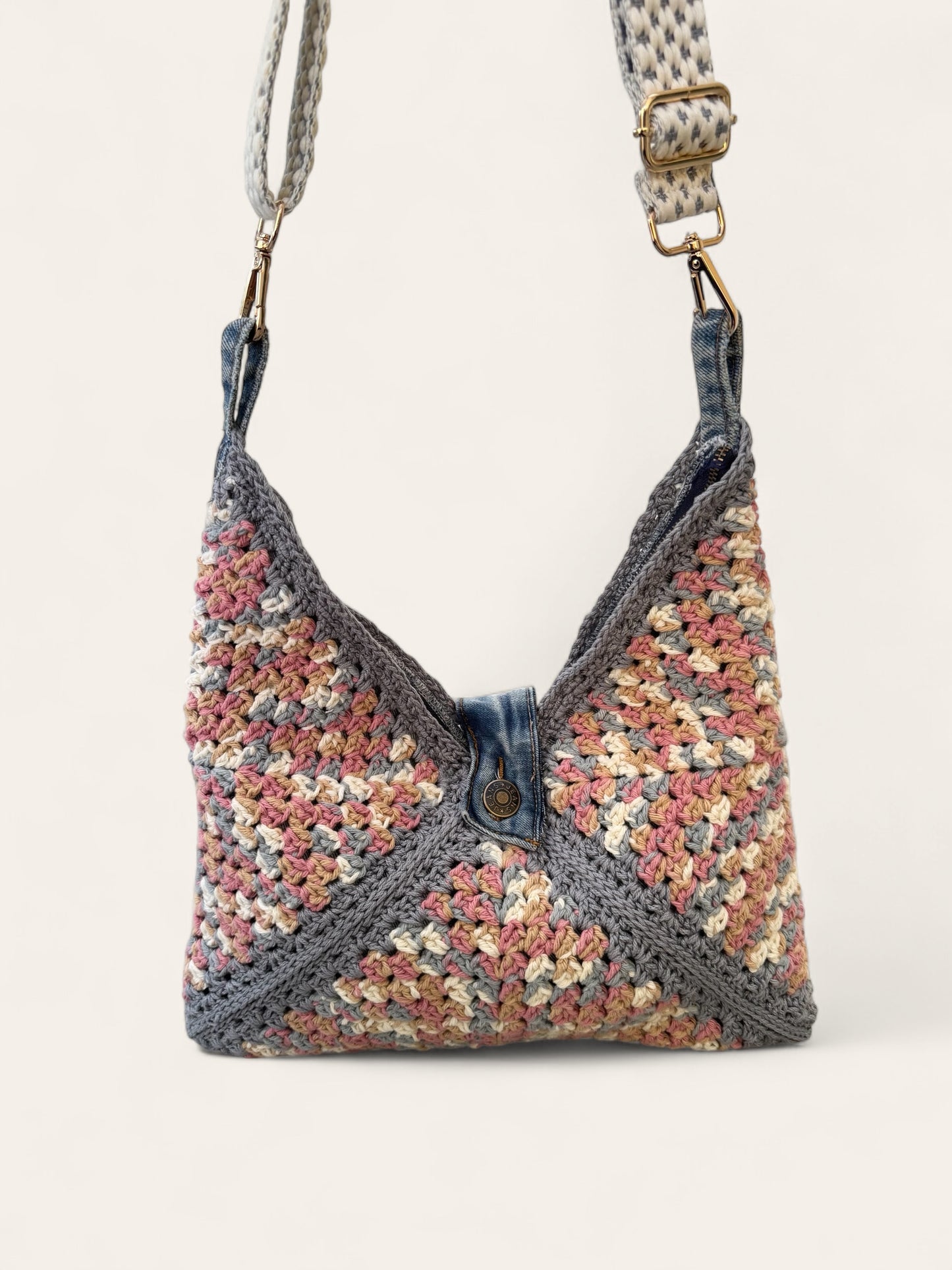 Urban Rose LUNA hand crochet bag