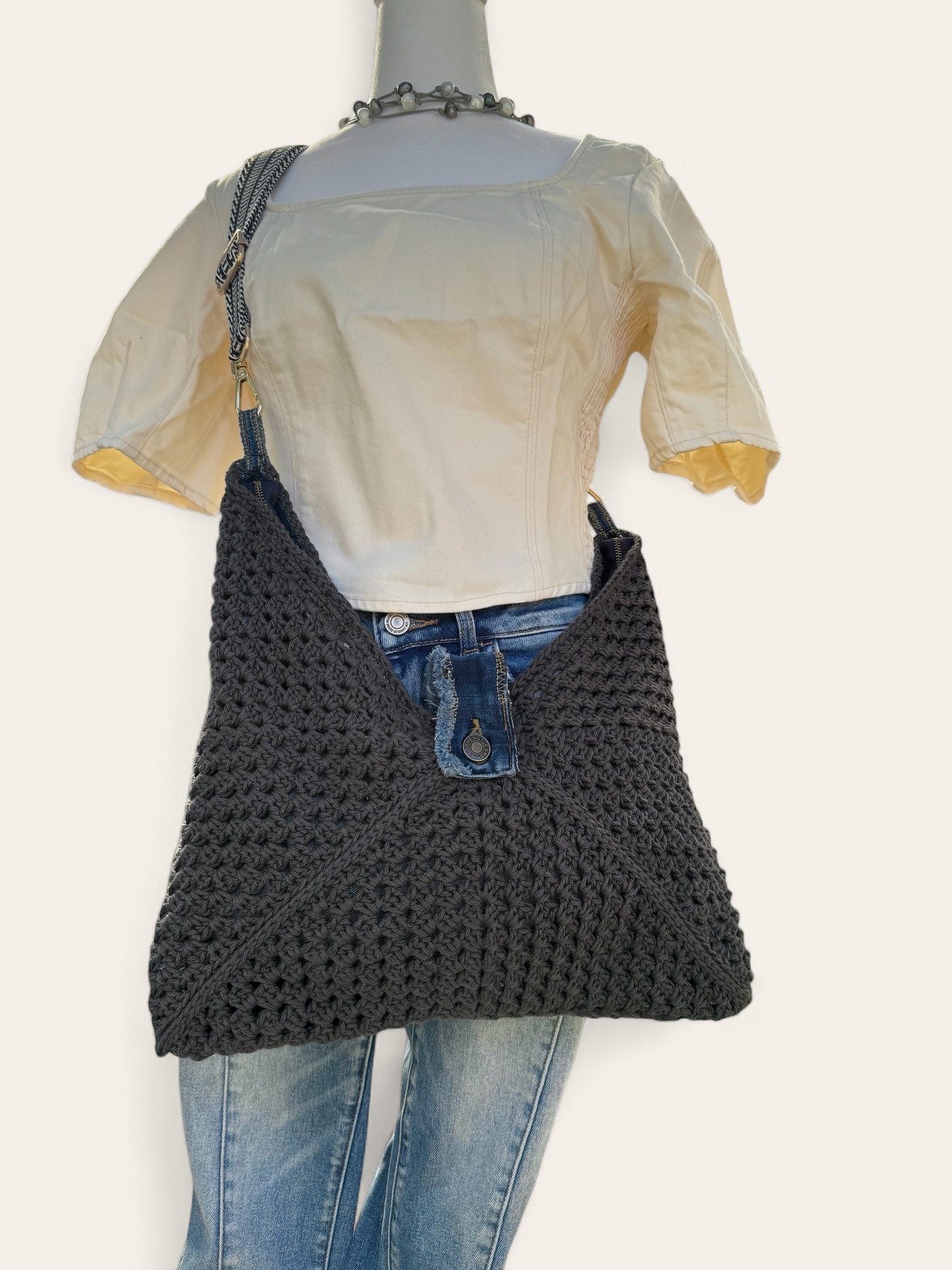 Cloud LUNA hand crochet bag
