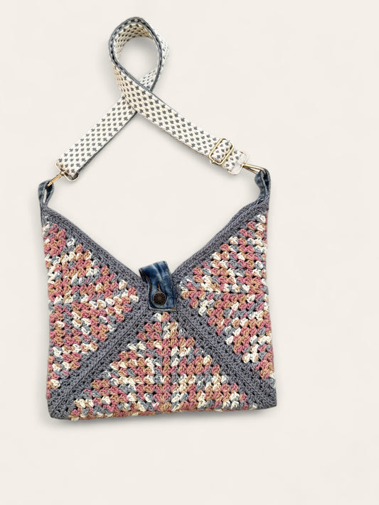 Urban Rose LUNA hand crochet bag