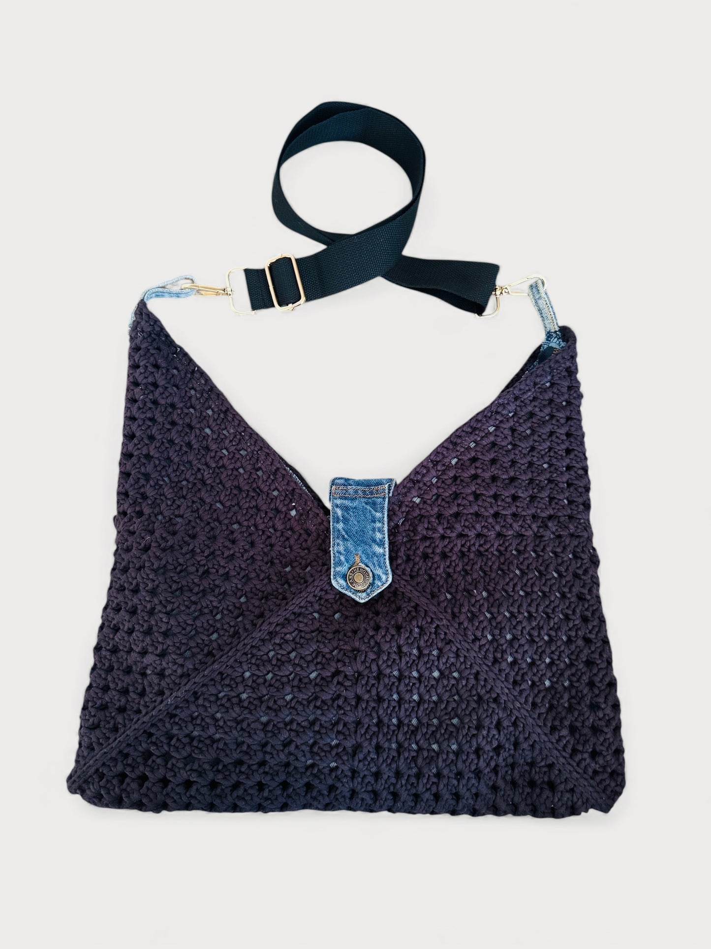 Midnight LUNA hand crochet bag
