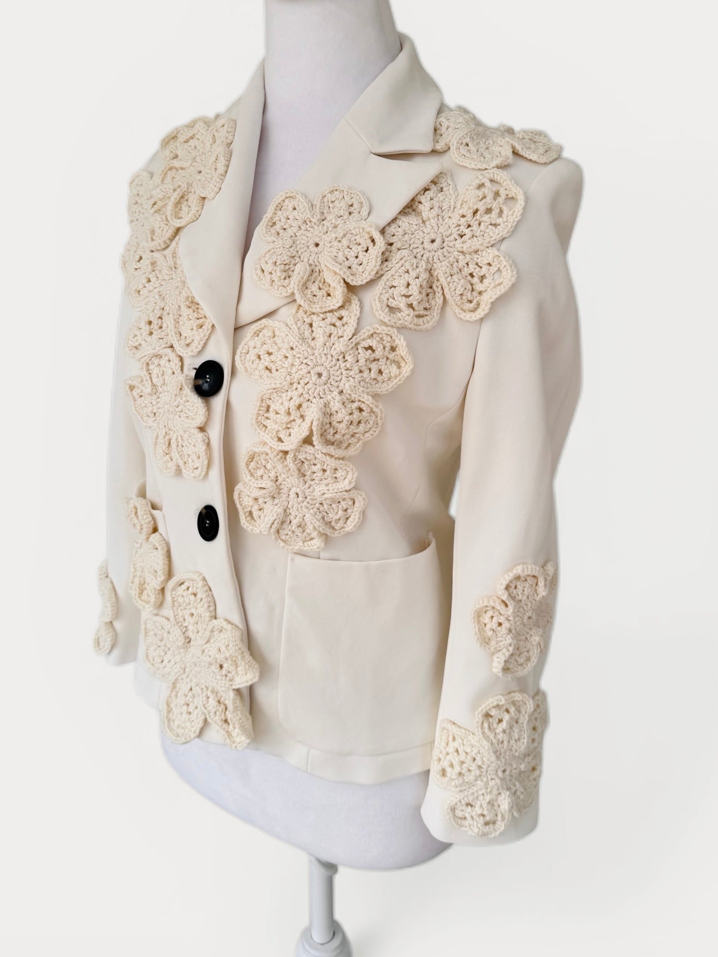 Ivory Blossom Blazer