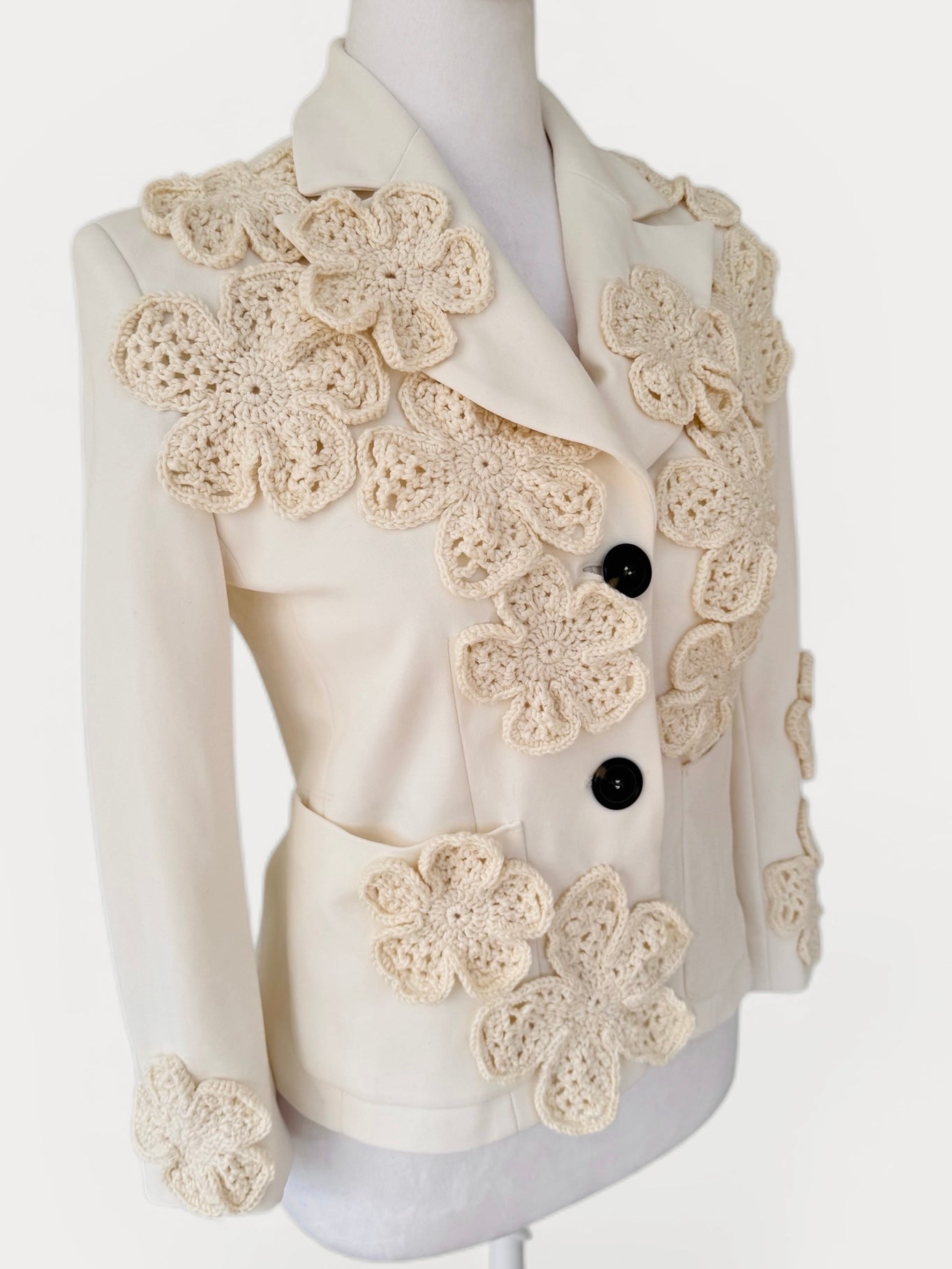 Ivory Blossom Blazer