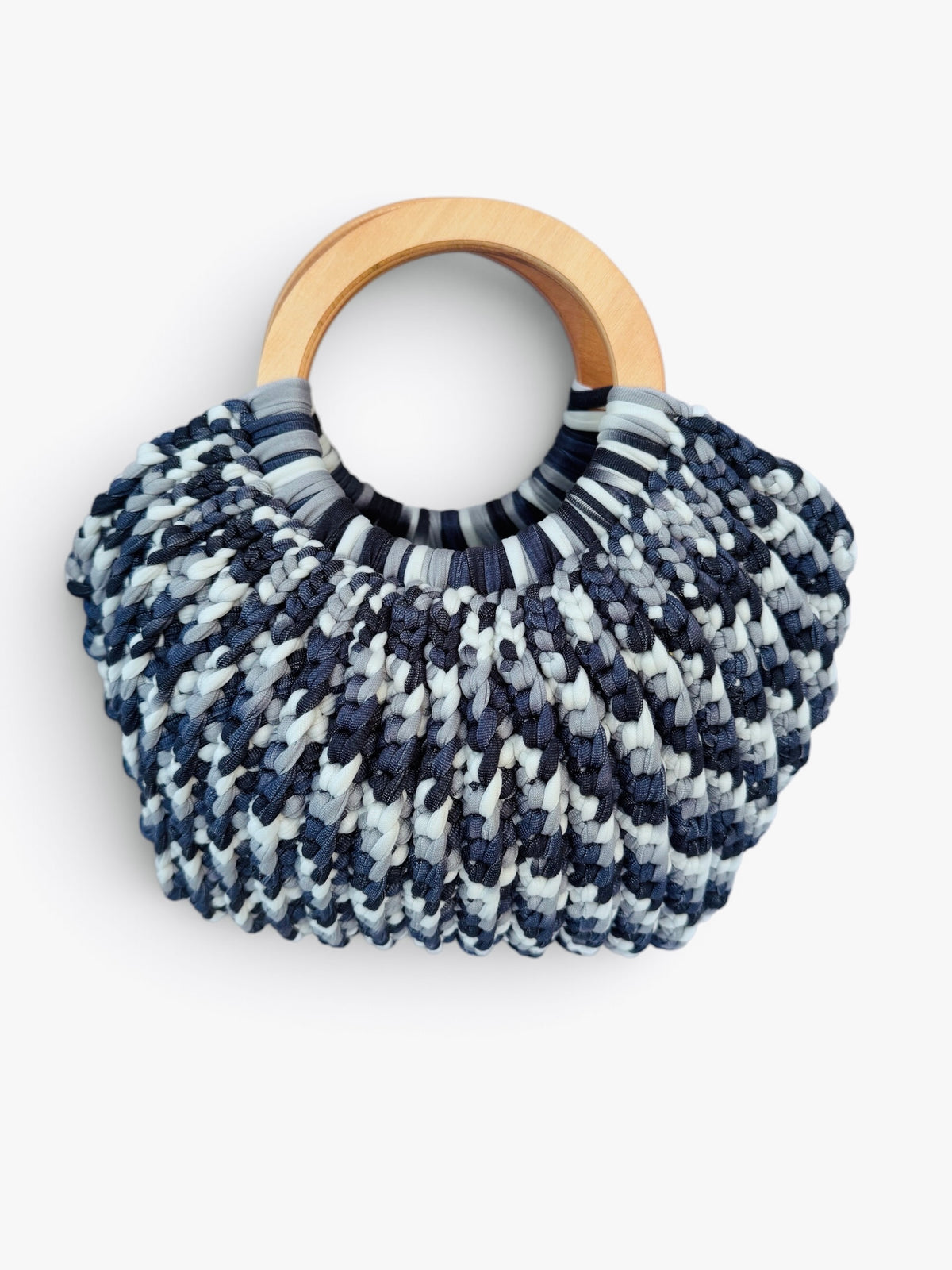 The FANFARE in Moody Sky, hand-crochet bag