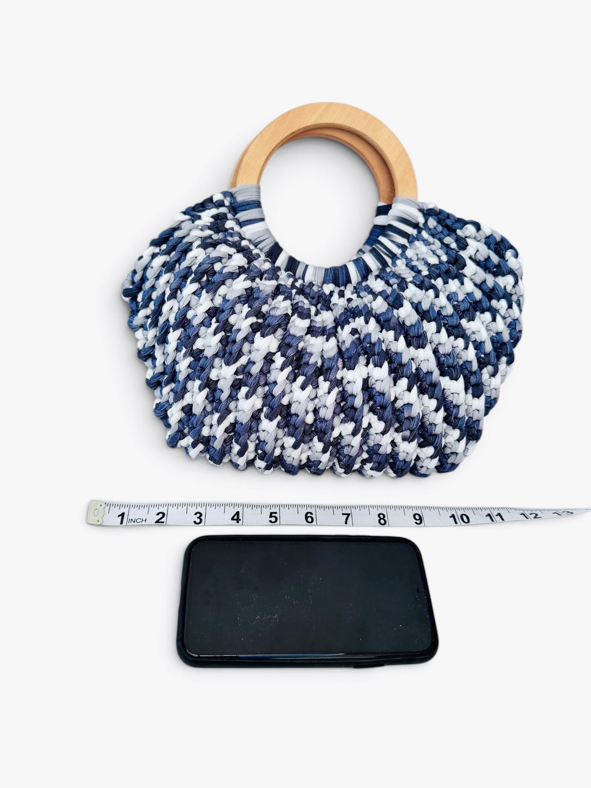 The FANFARE in Moody Sky, hand-crochet bag