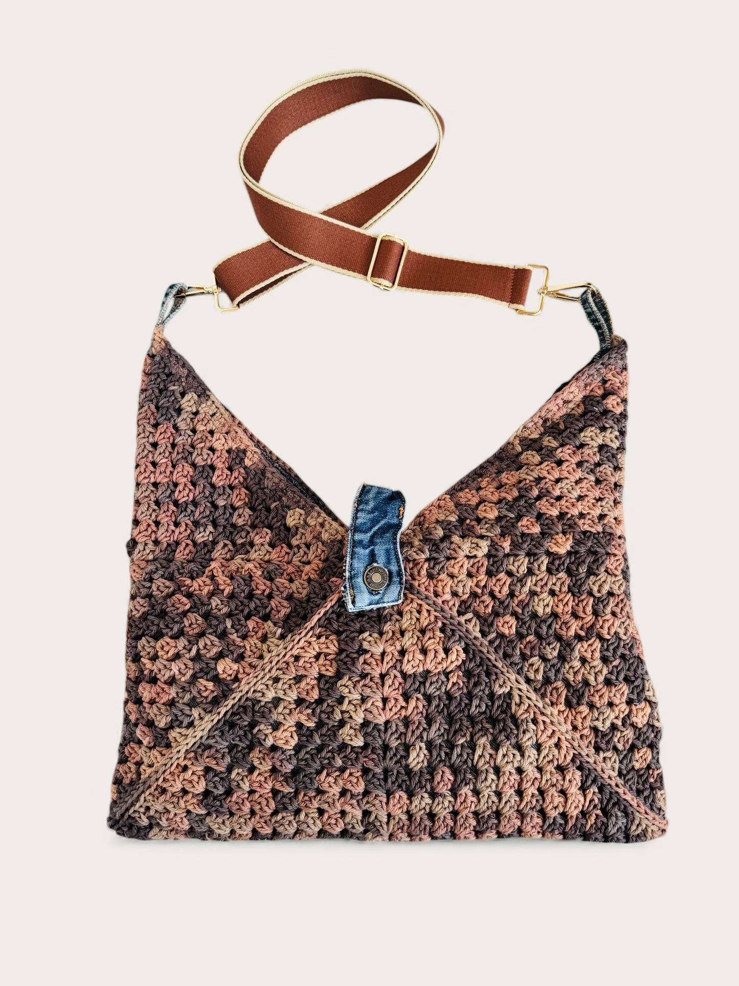 Camo LUNA hand crochet bag