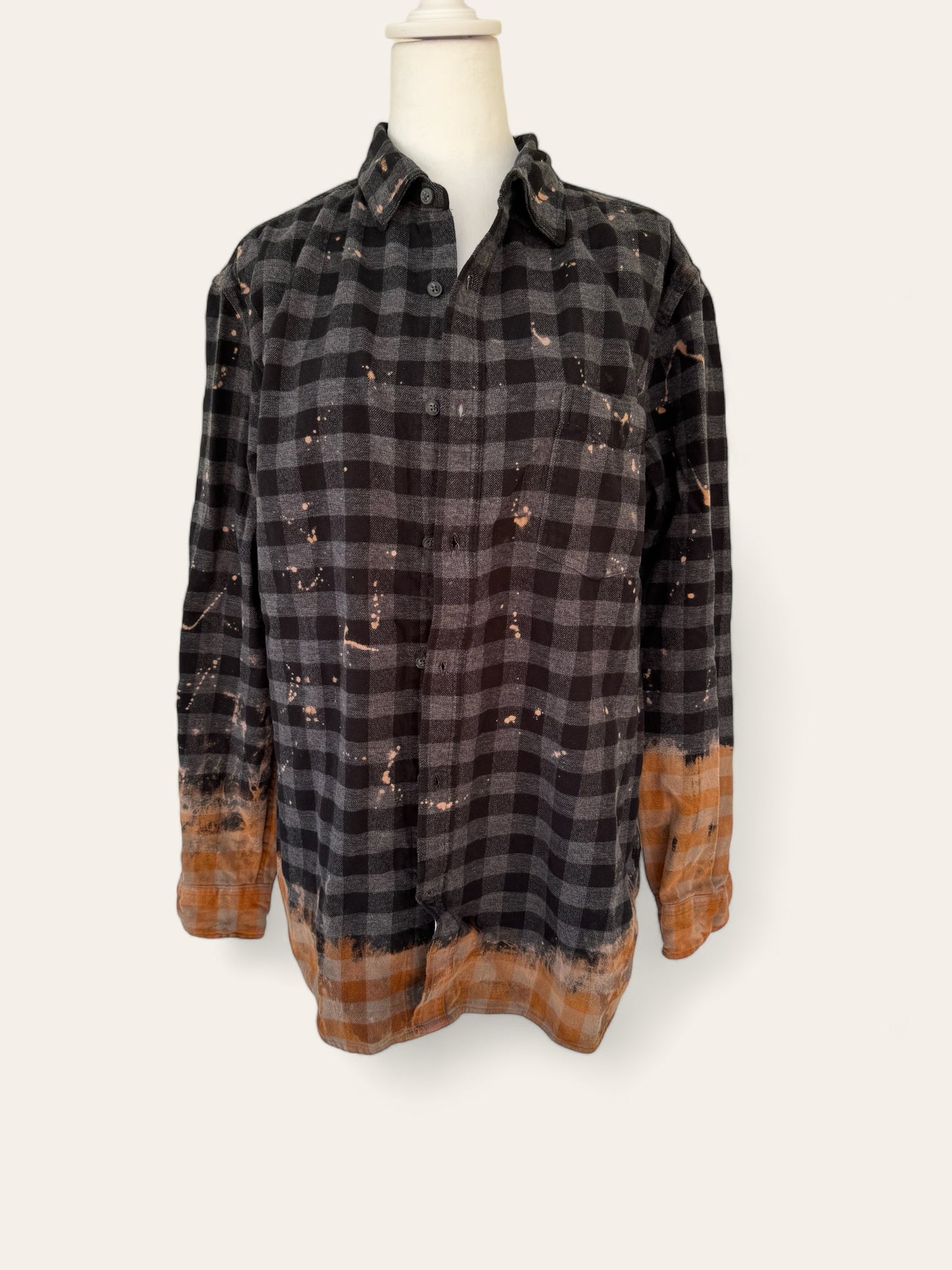 Custom University - Gray/Black Flannel